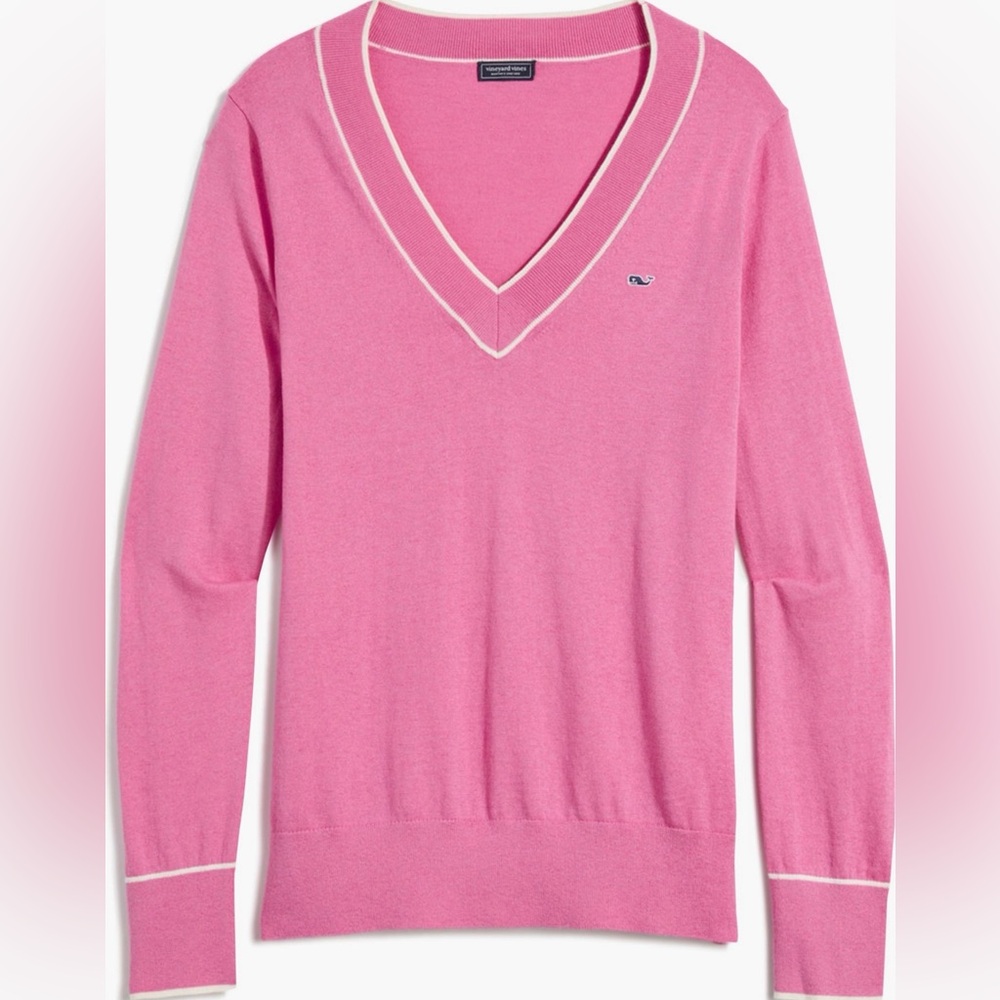 NIB! Vineyard Vines Heritage Tipped V-Neck